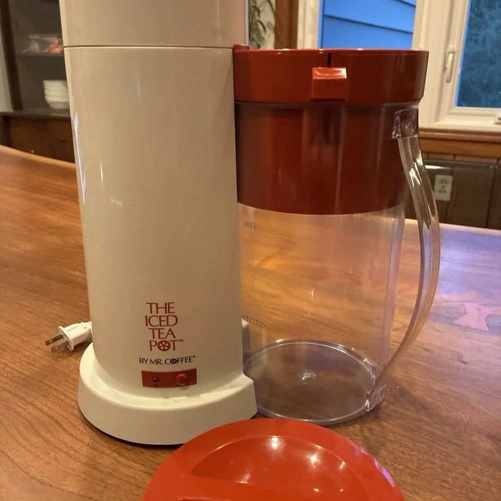 The Original Iced Tea Maker Pot by Mr. Coffee -Model TM1 -Red 2 Qt
